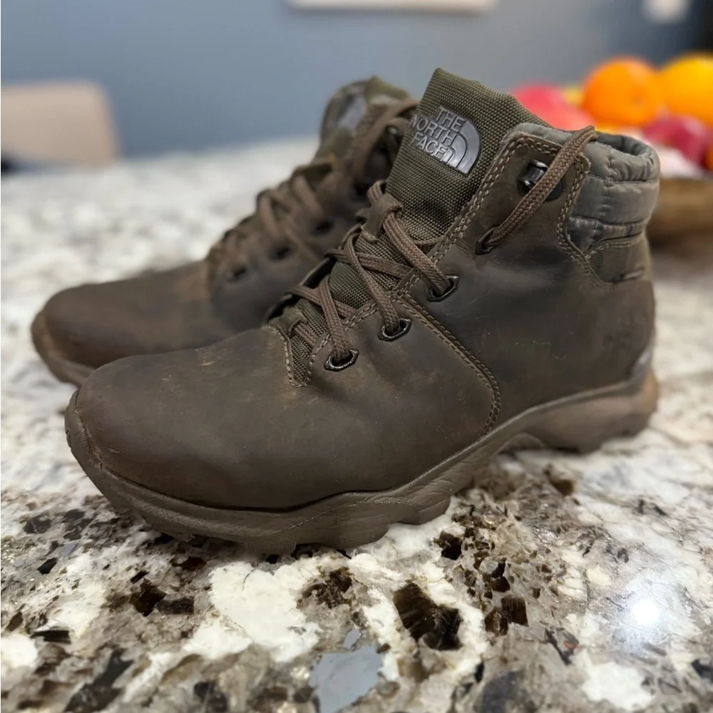 The North Face Storm Strike Shoes men’s size 8